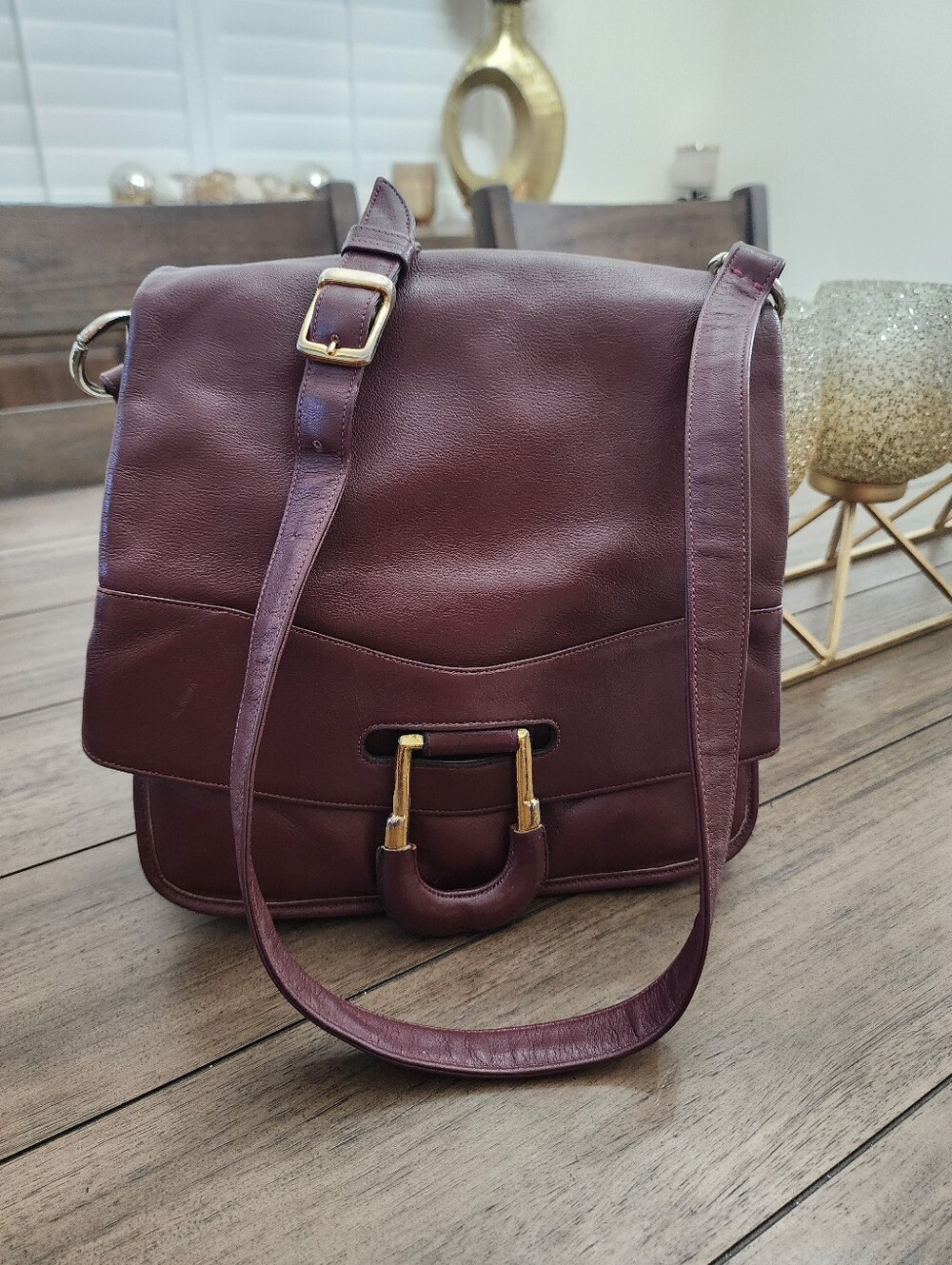 Lisette Wine Color Leather Shoulder Bag/crossbody with Gold Hardware-Vintage